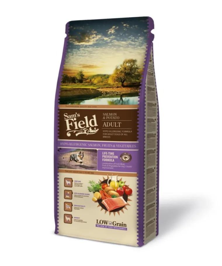 SAM'S FIELD Croquette pour chien adulte au saumon avec des pommes de terre - 13 kg