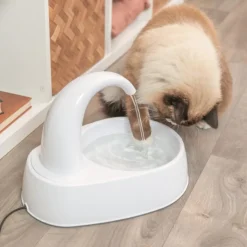 TRIXIE Fontaine à eau blanche pour chat Curved Stream - 2,5 L