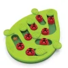 NINA OTTOSSON Jeu d'intelligence pour chat coloris vert Buggin'out - 37 x 24,5 x 3,2 cm